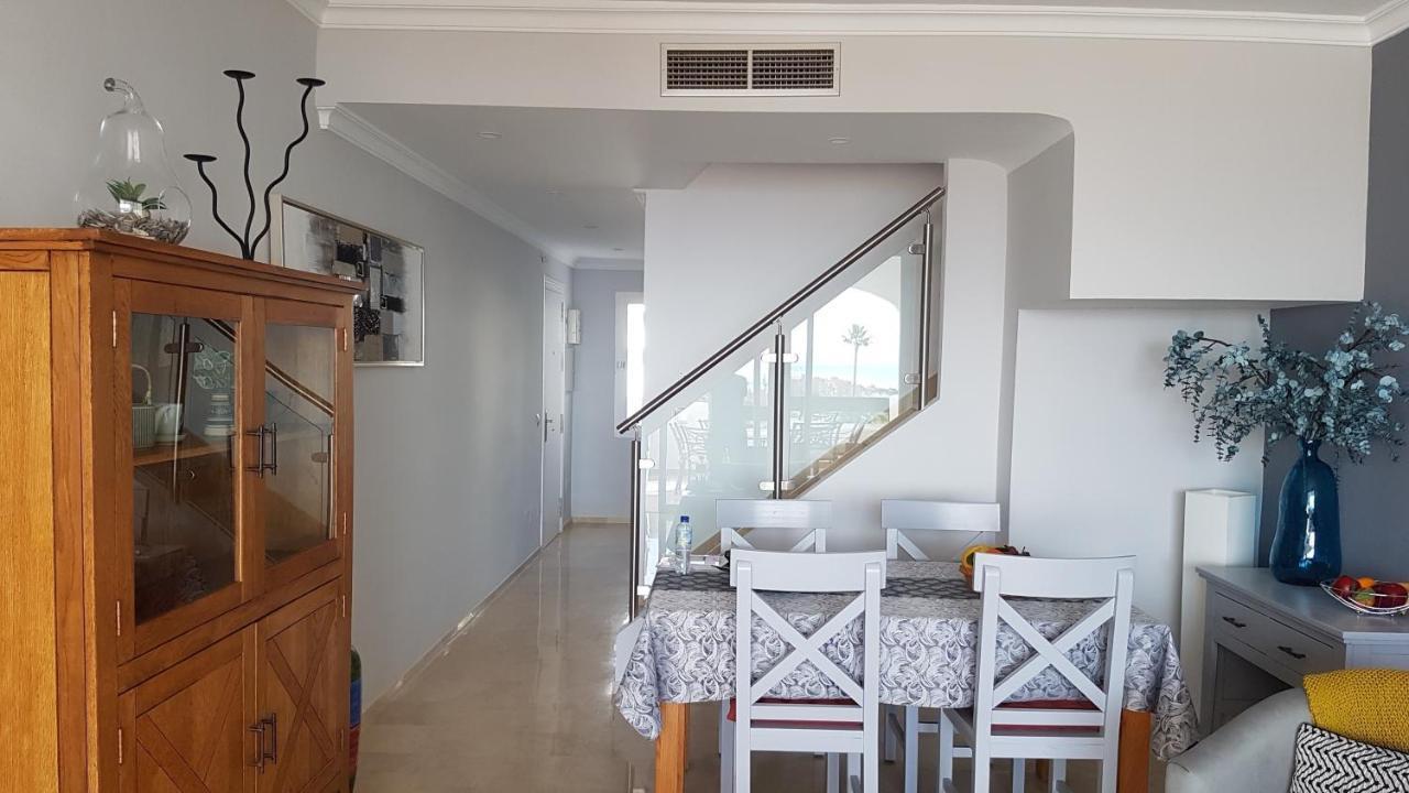 Modern Duquesa 2 Bed Outstanding View Of Sea Golf Lejlighed Manilva Eksteriør billede